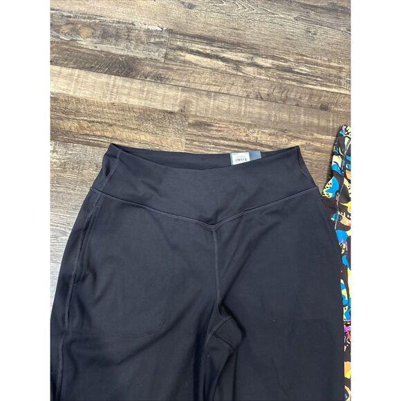 Tek Gear Women's Lot Multicolor Print Hi-Rise Capris Size M NWT Black - Picture 8 of 14